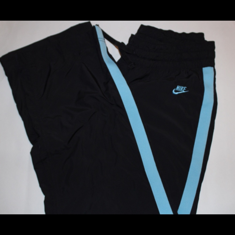 Nike women’s track style pants
